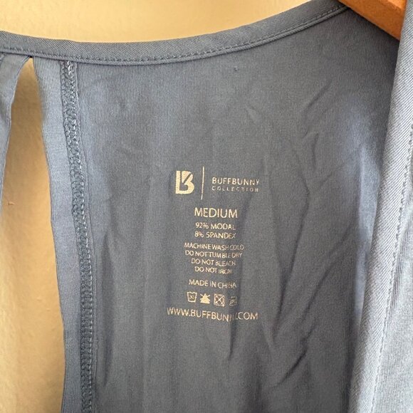 BuffBunny Collection Athletic Sleeveless Open Tie Back Tank Top Blue Size M - Picture 7 of 7